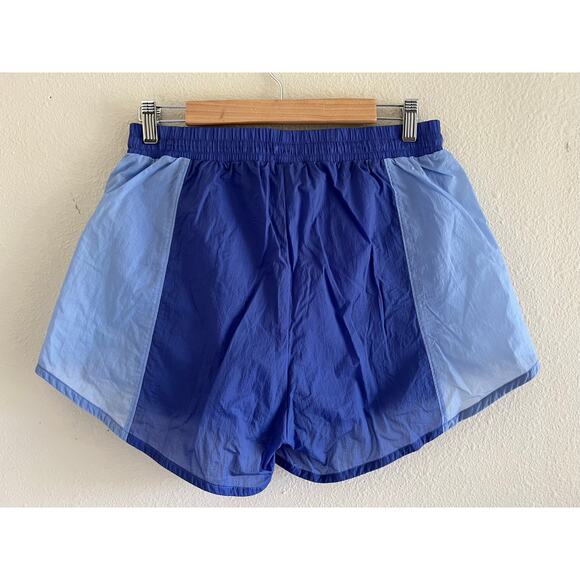 Gymshark Pulse 2 in 1 shorts Court blue size Medium Athletic workout - Picture 4 of 13
